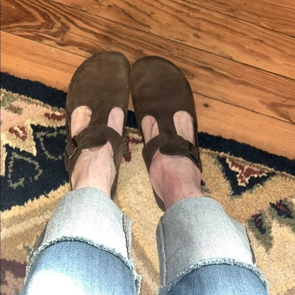 RARE!! Birkenstock DARK BROWN suede “PARIS” Women's Mary Jane’s sz 38 - Picture 3 of 12